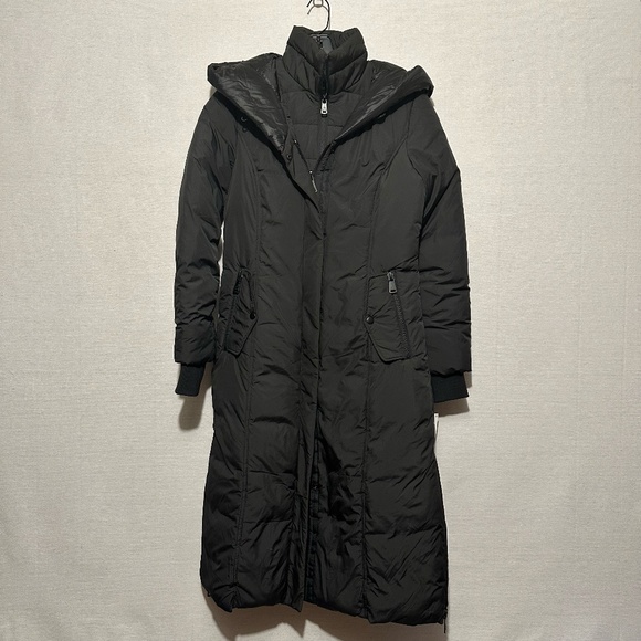 NWT Bernardo Long Hooded Puffer Coat - size XS - Picture 1 of 12